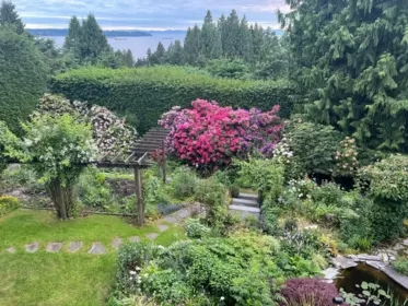 Hot Tub / Spa Photo of 2660 Queens Avenue, West Vancouver, BC