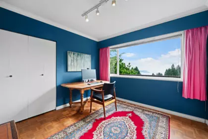 Laundry Room Photo of 2660 Queens Avenue, West Vancouver, BC