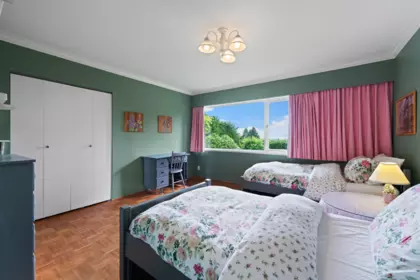Loft / Bonus Room Photo of 2660 Queens Avenue, West Vancouver, BC