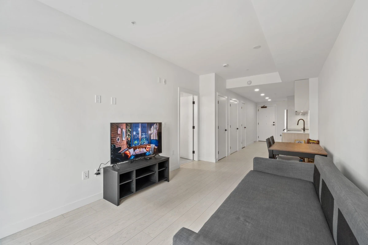 Dining Area Photo of B102 10488 138a Street, Surrey, BC
