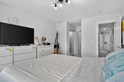 Powder Room Photo of 190 13898 64 Avenue, Surrey, BC