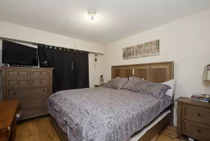Primary Bedroom Photo of 33539 Dewdney Trunk Road, Mission, BC