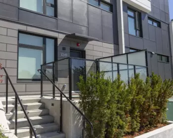 3249 Clive Avenue, Vancouver, BC, Vancouver — Townhouse for sale
