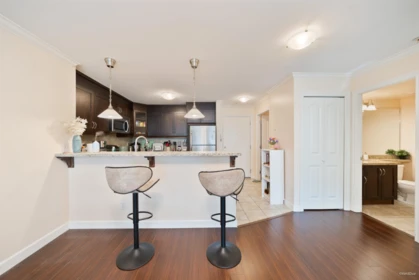 Breakfast Nook Photo of 314 8084 120a Street, Surrey, BC
