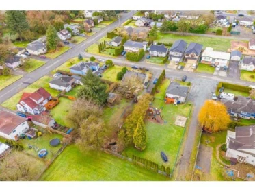 9754 Oak Street, Chilliwack, BC, Chilliwack — Single Family Residence for sale
