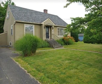 9754 Oak Street, Chilliwack, BC, Chilliwack — Single Family Residence for sale