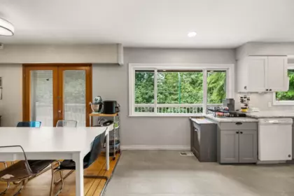 Breakfast Nook Photo of 1001 Gatensbury Street, Coquitlam, BC