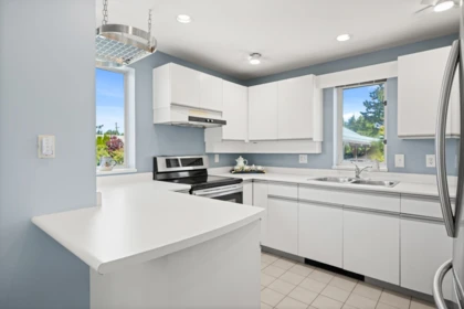 Powder Room Photo of 1 3459 W River Road, Delta, BC