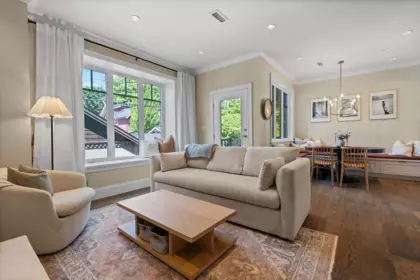 533 E 11th Avenue, Vancouver, BC, Vancouver — Half Duplex for sale