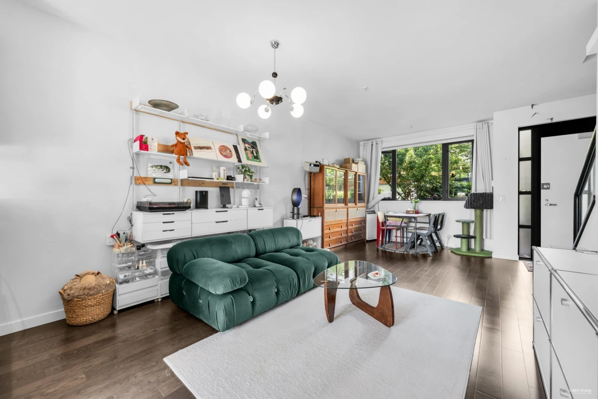 Living Room Photo of 6426 Ash Street, Vancouver, BC