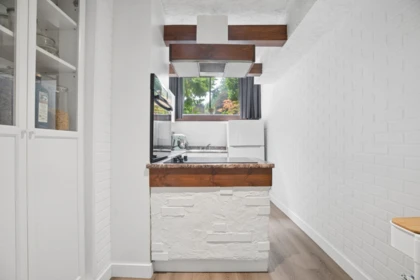 Family Room Photo of 520 Cardiff Way, Port Moody, BC