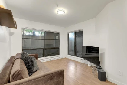 208 1106 Pacific Street, Vancouver, BC, Vancouver — Apartment/Condo for sale