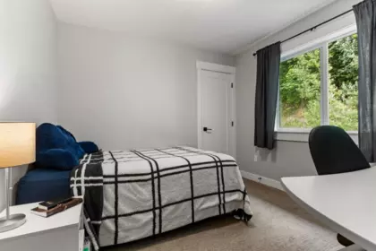 Hallway Photo of 4 6262 Rexford Drive, Chilliwack, BC