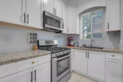 Office / Den Photo of 5840 134 Street, Surrey, BC