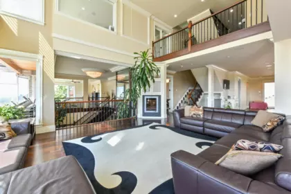 Breakfast Nook Photo of 13421 55a Avenue, Surrey, BC