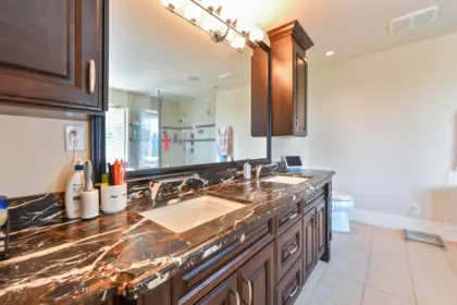 Entry Foyer Photo of 13421 55a Avenue, Surrey, BC