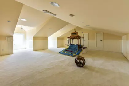 Hot Tub / Spa Photo of 13421 55a Avenue, Surrey, BC