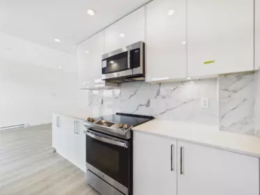 Kitchen Island Photo of 96 4337 Boundary Road, Richmond, BC