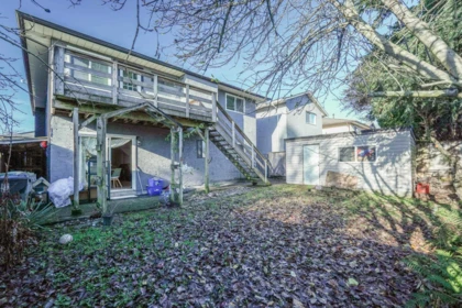 Staircase Photo of 2418 Wayburne Crescent, Langley, BC