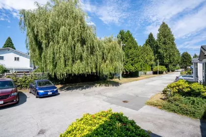 Outdoor Kitchen Photo of 72 21163 Lougheed Highway, Maple Ridge, BC