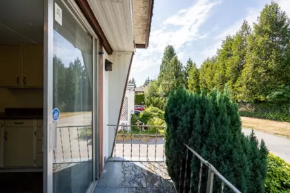 Swimming Pool Photo of 72 21163 Lougheed Highway, Maple Ridge, BC