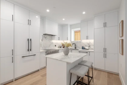 851 E 19th Avenue, Vancouver, BC, Vancouver — Half Duplex for sale