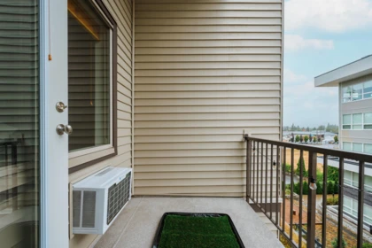 Hallway Photo of 414 11887 Burnett Street, Maple Ridge, BC