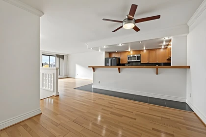 205 1600 Howe Street, Vancouver, BC, Vancouver — Apartment/Condo for sale