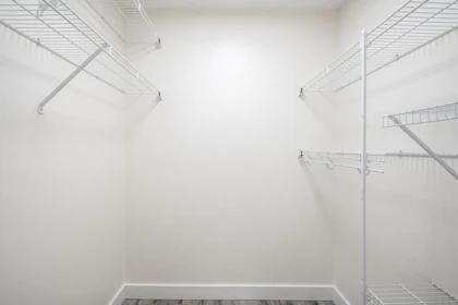 Entry Foyer Photo of 108 14355 103 Avenue, Surrey, BC