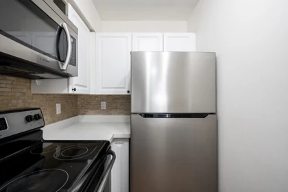 Guest Bathroom Photo of 108 14355 103 Avenue, Surrey, BC