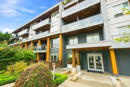 Outdoor Kitchen Photo of 401 1327 Draycott Road, North Vancouver, BC
