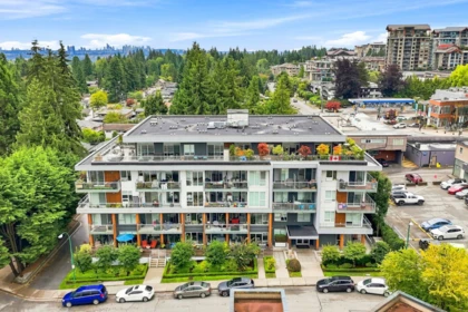 Outdoor Patio Photo of 401 1327 Draycott Road, North Vancouver, BC