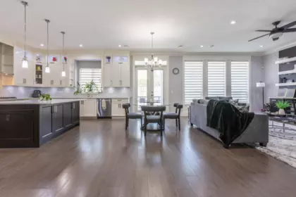 Breakfast Nook Photo of 18833 54a Avenue, Surrey, BC