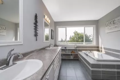 Mudroom Photo of 9536 Barr Street, Mission, BC