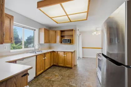 Breakfast Nook Photo of 10235 158 Street, Surrey, BC