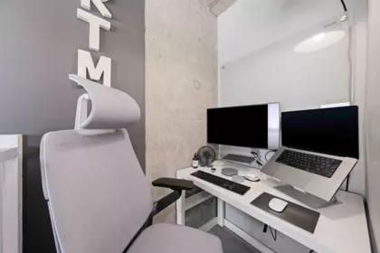Office / Den Photo of 407 289 Alexander Street, Vancouver, BC