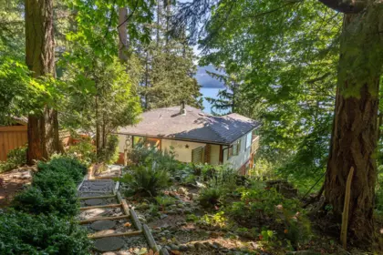 1491 Eagle Cliff Road, Bowen Island, BC, Bowen Island — Single Family Residence for sale