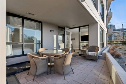 308 160 W 3rd Street, North Vancouver, BC, North Vancouver — Apartment/Condo for sale