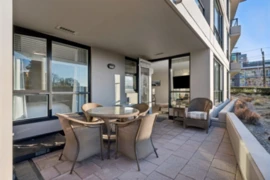 308 160 W 3rd Street, North Vancouver, BC