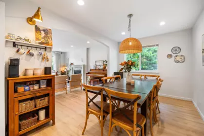 Kitchen Island Photo of 4777 200a Street, Langley, BC