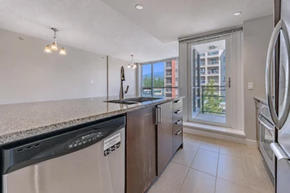 Kitchen Photo of 803 2978 Glen Drive, Coquitlam, BC