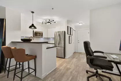 407 8717 160 Street, Surrey, BC, Surrey — Apartment/Condo for sale