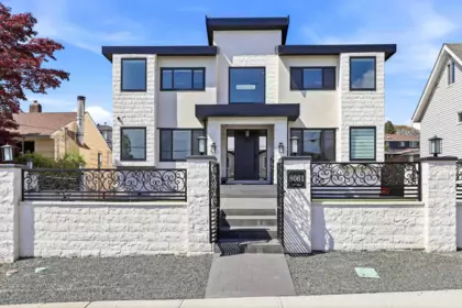 8061 11th Avenue, Burnaby, BC, Burnaby — Single Family Residence for sale