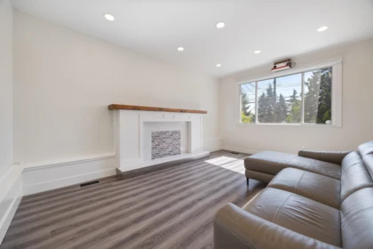 Primary Bedroom Photo of 8085 10th Avenue, Burnaby, BC