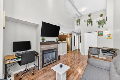 416 10866 City Parkway, Surrey, BC, Surrey — Apartment/Condo for sale
