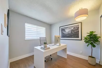 Living Room Photo of 12485 205 Street, Maple Ridge, BC