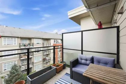 Outdoor Deck Photo of E405 20211 66 Avenue, Langley, BC