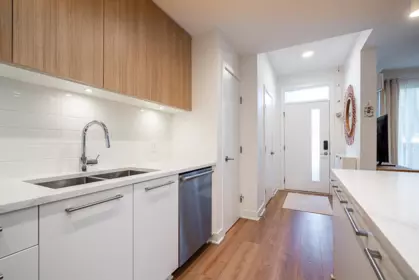 103 2035 Glenaire Drive, North Vancouver, BC, North Vancouver — Townhouse for sale