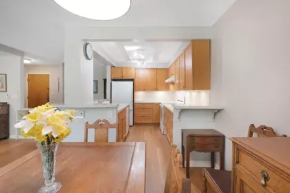 Breakfast Nook Photo of 309 4101 Yew Street, Vancouver, BC