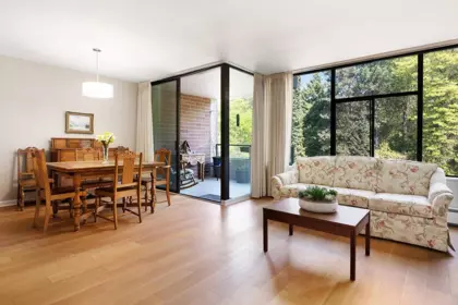 Family Room Photo of 309 4101 Yew Street, Vancouver, BC